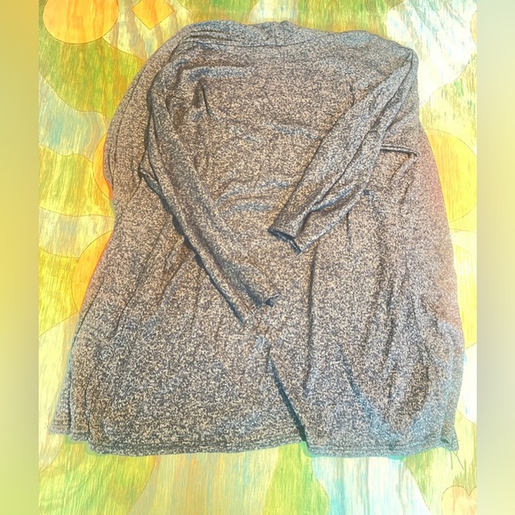 Prospect BLVD Womens Gray Black Sweater Cardigan Small Lightweight Open. - Picture 6 of 6